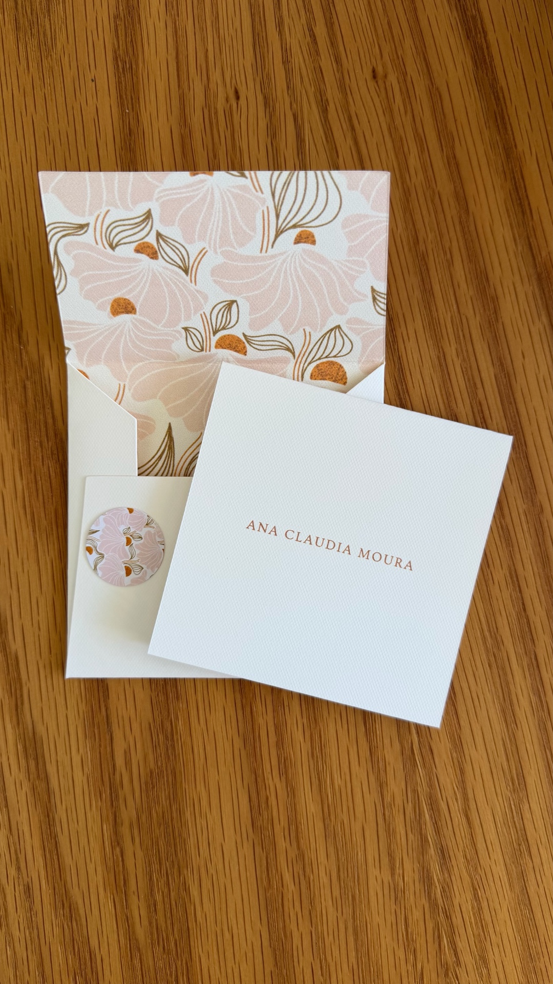 Cartão Social — Pétalas Rosé